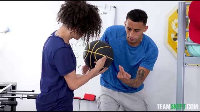 College girl secretly meets black basketball player in dorm at night