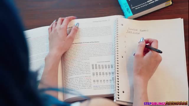 Сочная сестра довела брата до предела, и он не сдержался, впихнув ей по самые яйца!