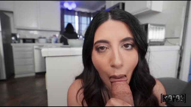 Jealous Wife Won't Let Her Husband Look at Other Women: Passionate Blowjob and Threesome with His Mistress